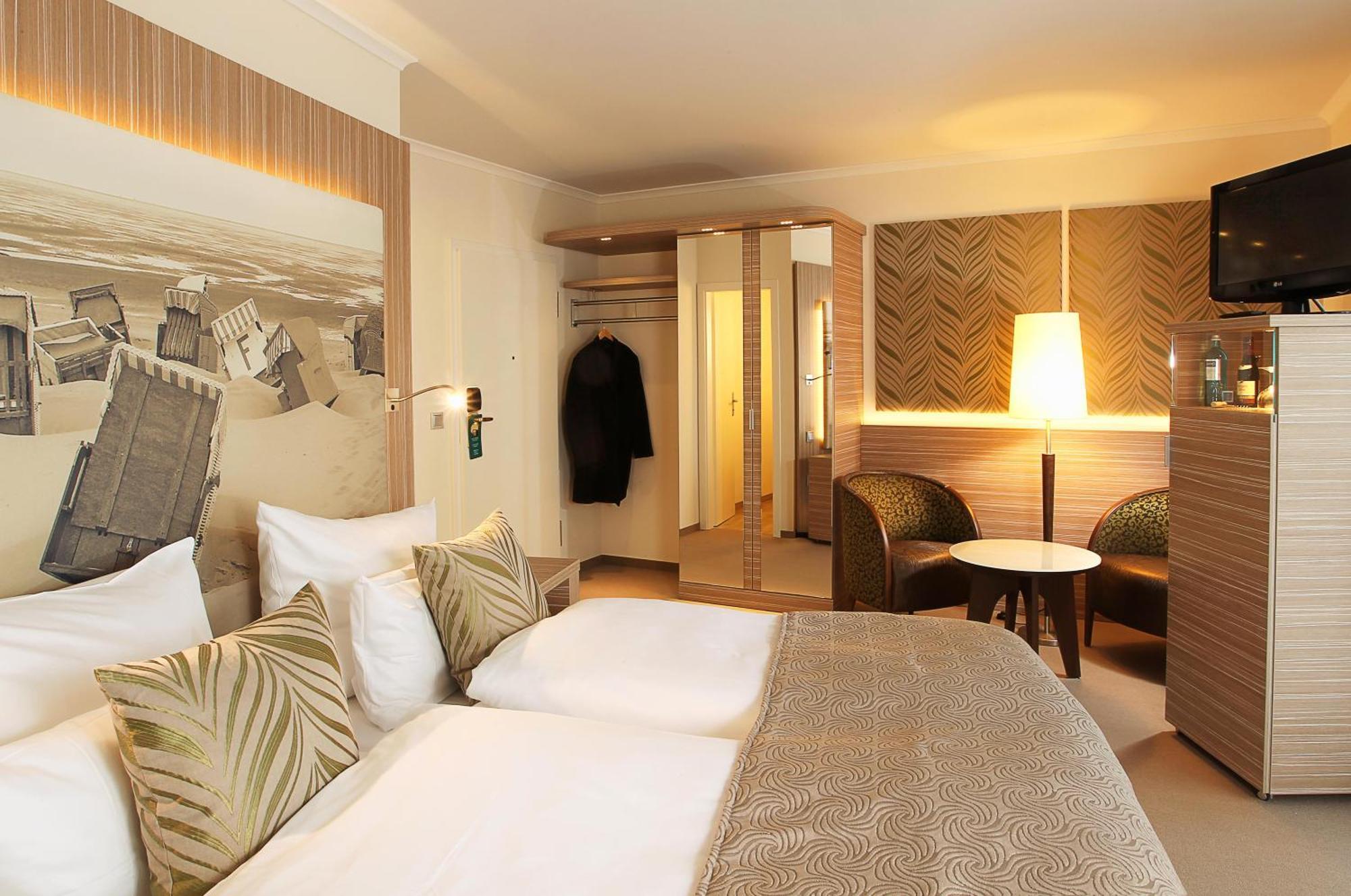 Hotel Strandhotel Duhnen 4*
