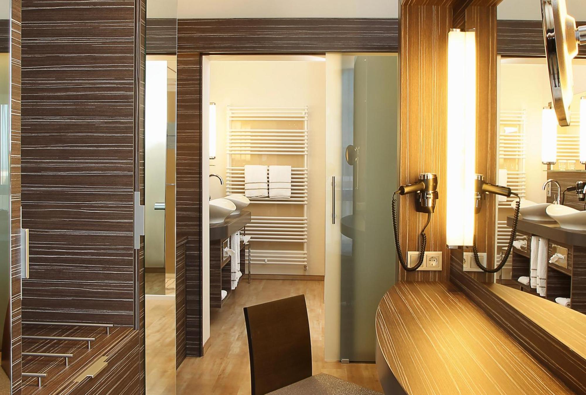 Strandhotel Duhnen 4*